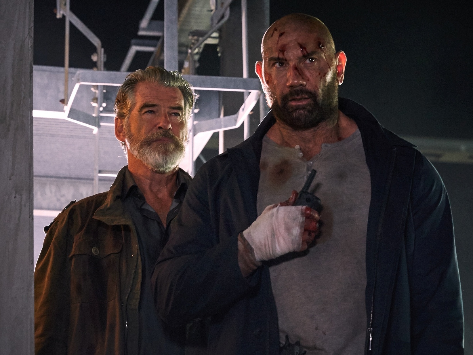 Pierce Brosnan une-se a Dave Bautista em novo filme de ação