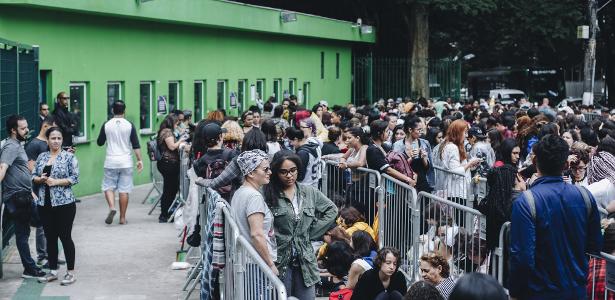 Grupo de k-pop toca no Allianz | Fila por ingressos do BTS aumenta e chega a 8 mil pessoas em SP