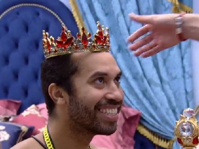 Gil bate 8 milhões de seguidores e equipe faz brincadeira com Pabllo Vittar