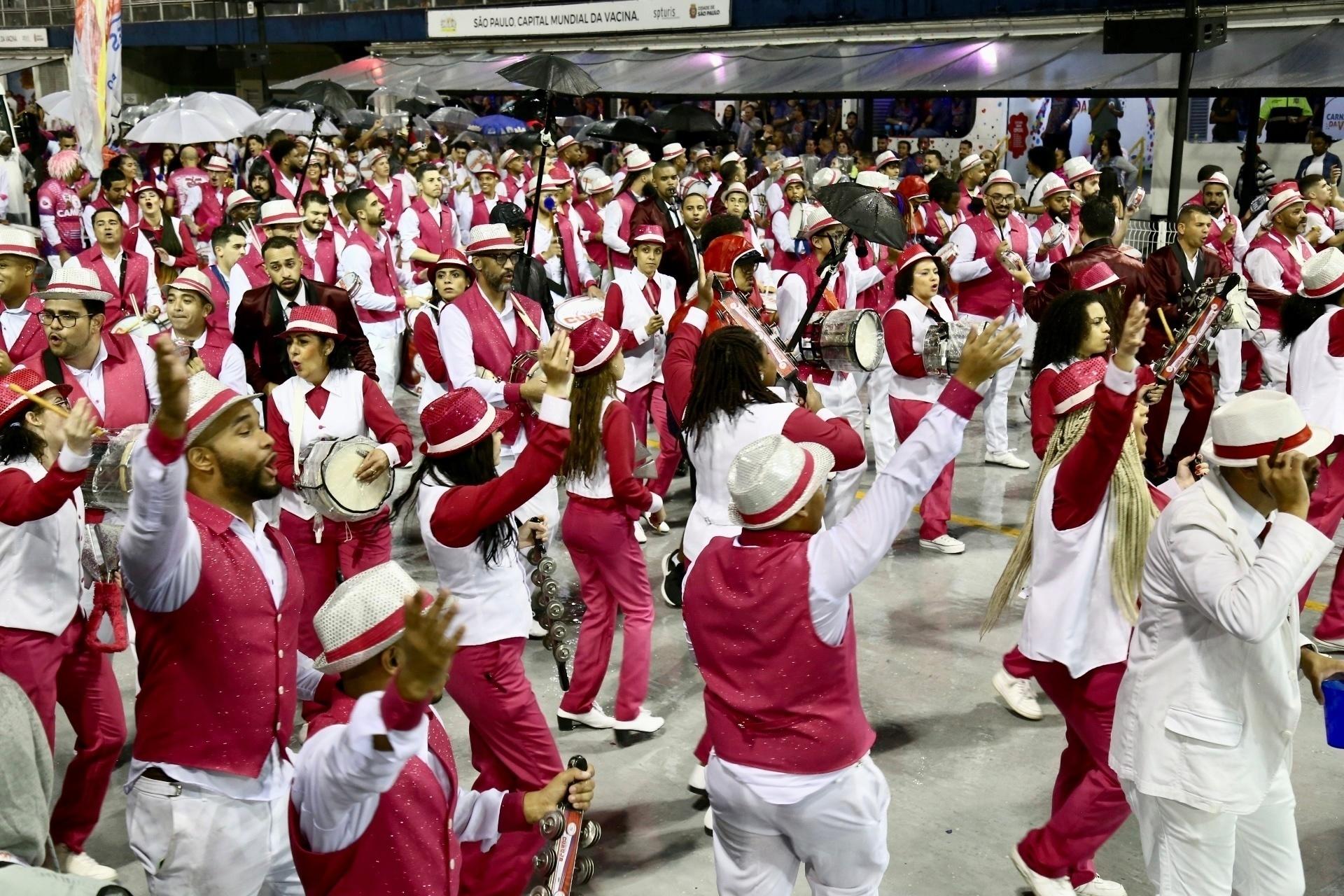 Desfile da Estrela do Terceiro Milênio, campeã no Grupo de Acesso I - Cláudio Augusto/Ag.Brazil News
