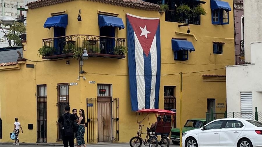 Vivendo sua pior crise econômica em 30 anos, Cuba já alertou que processo para quitar os pagamentos com o Brasil não será simples