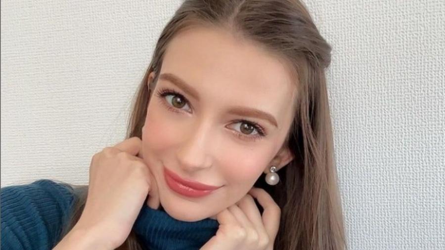 Karolina Shiino desiste de título de Miss Japão após caso com homem casado vazar