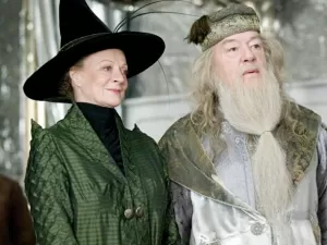 Maggie Smith morreu exatamente 1 ano após Michael Gambon, o Dumbledore de 'Harry Potter'