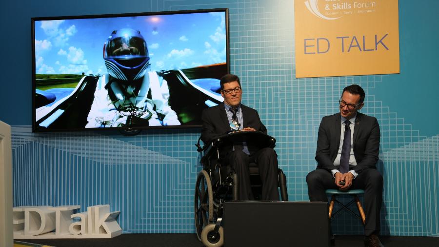 Rodrigo Hübner Mendes, que inspirou a criação do Prometheus BCI, e o neurocientista Oliver Oullier, um dos desenvolvedores da tecnologia Rodrigo Hübner Mendes, que inspirou a criação do Prometheus BCI, e o neurocientista Oliver Oullier, um dos desenvolvedores da tecnologia