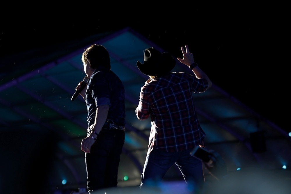 31.out.2015 - Chitãozinho e Xororó se apresentam no festival Caldas Country Show, em Caldas Novas, Goiás - Claudio Augusto/Photo Rio News