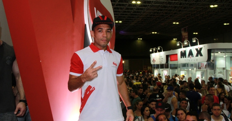 O lutador de MMA José Aldo também participou da "Arnold Classic Brasil"