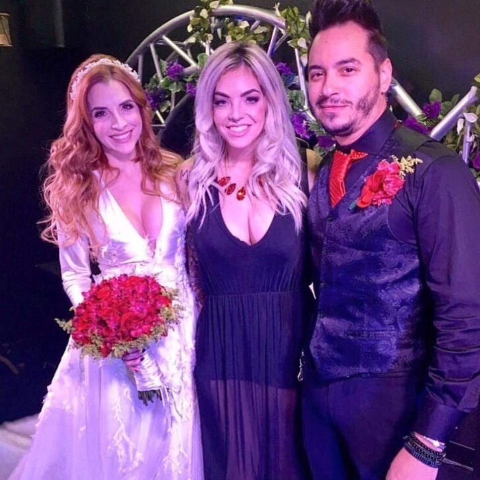 Ex-BBB Clara Aguilar se casa em cerimônia em Las Vegas - Reproduçlão/Facebook