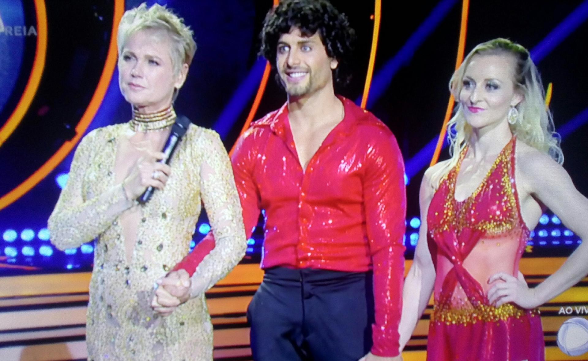 Xuxa brincou com Jesus Luz, ex-namorado de Madonna, no "Dancing Brasil" - Reprodução/Record
