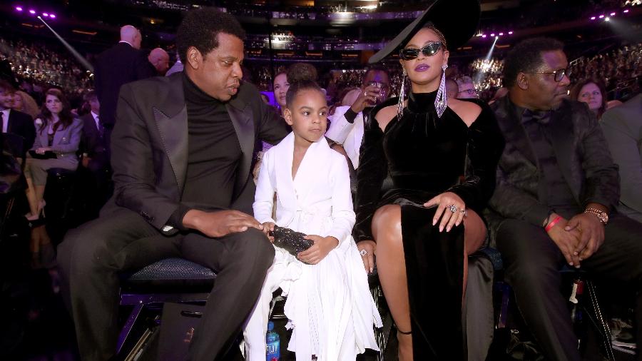 Jay-Z, Blue Ivy e Beyoncé na plateia do Grammy 2018 - Getty Images