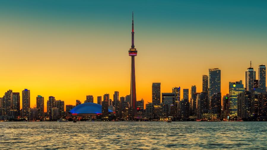 Toronto, no Canadá: País está pedindo a cidadãos que evite viagens no fim de ano diante do avanço da ômicron - iStock