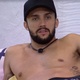 BBB 21: Arthur conversa com Gilberto na área externa - Reprodução/ Globoplay