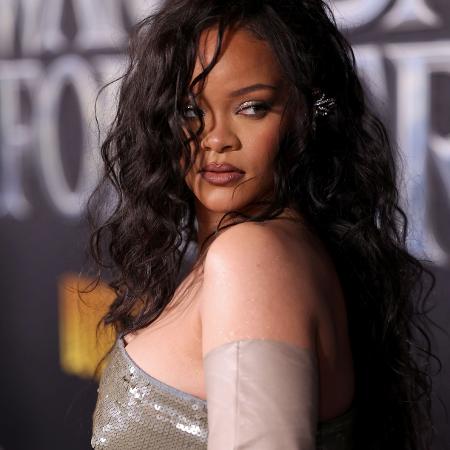 Rihanna foi anunciada como atração principal do show do Super Bowl - Getty Images
