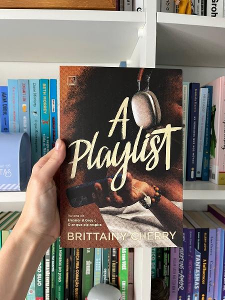 'A Playlist',  Brittainy C. Cherry (Record)