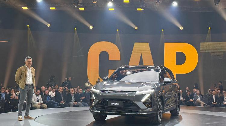 Santiago Chamorro, presidente da GM América do Sul. apresenta o elétrico Captiva EV Santiago Chamorro, presidente da GM América do Sul. apresenta o elétrico Captiva EV