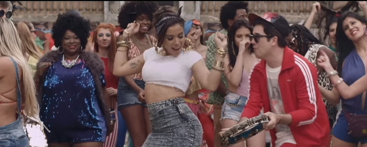 Anitta faz participação no clipe de "Blecaute", do Jota Quest - Reprodução