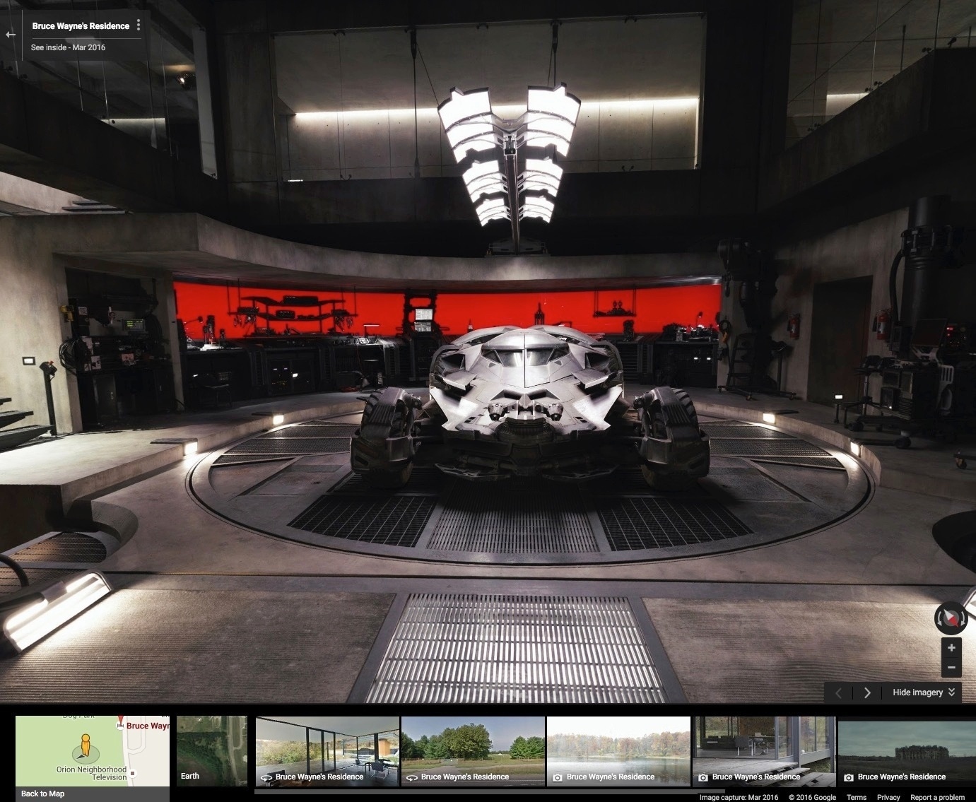Google Street View permite visitar o cenário da Batcaverna no filme "Batman Vs Superman: A Origem da Justiça" - Reprodução/Google Street View