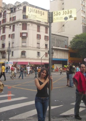 A peruana Ursula Cardeña tirou foto na esquina mais famosa de São Paulo - Arquivo pessoal - Arquivo pessoal