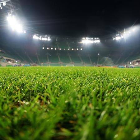 Gramado pronto para um jogo de futebol - Getty Images/iStockphoto
