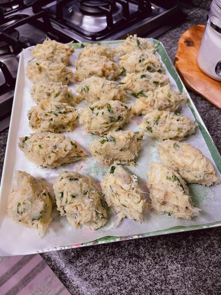 Bolinho de bacalhau - GGbrasa - GGbrasa