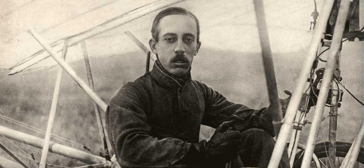 Inventor inveterado, Santos Dumont criou desde uma catapulta salva-vidas para ser usada na praia a um "ônibus voador" - Wikimedia Commons