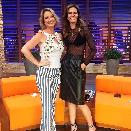 Alessandra Scatena grava o talk show "Luciana By Night", que vai ao ar nesta terça-feira (3) - Divulgação/RedeTV! - Divulgação/RedeTV!
