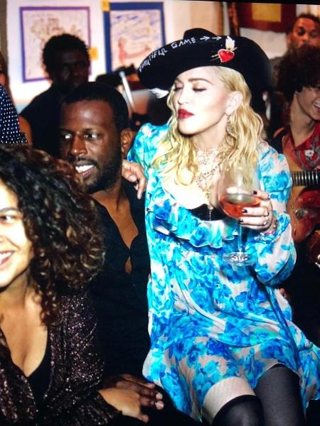 Madonna mostrou fotos suas em tradicional bar português - Instagram/Reprodução