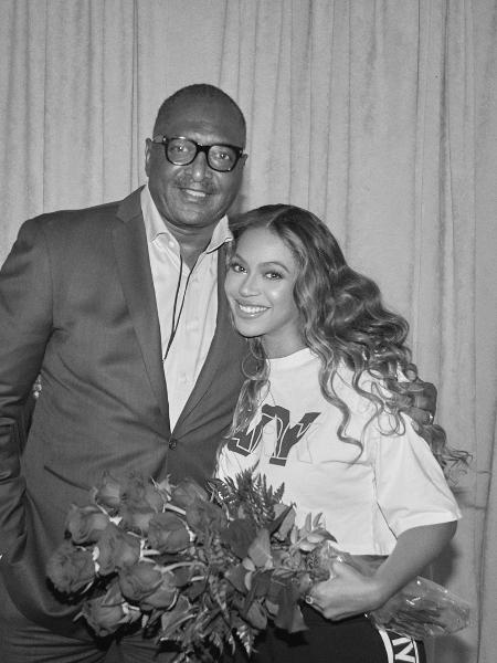 Mathew Knowles ao lado da filha Beyoncé - Reprodução/Instagram