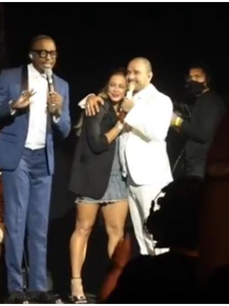 Paolla Oliveira beija Diogo Nogueira em vídeo de show - Ricardo Nunes/Vivo Rio/Divulgação - Ricardo Nunes/Vivo Rio/Divulgação