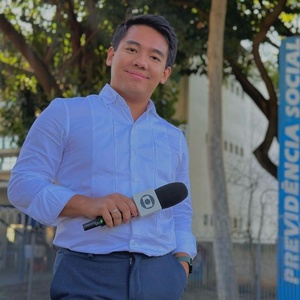 Jornalista da GloboNews debocha ao vivo de vizinho que foi em