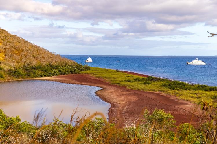 Playa Roja, Isla Rábida, em Galápagos