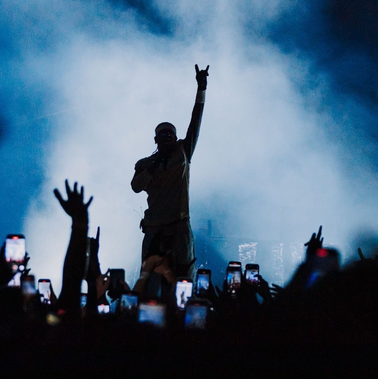 Crítica: Travis Scott põe São Paulo pra pular em show incendiário