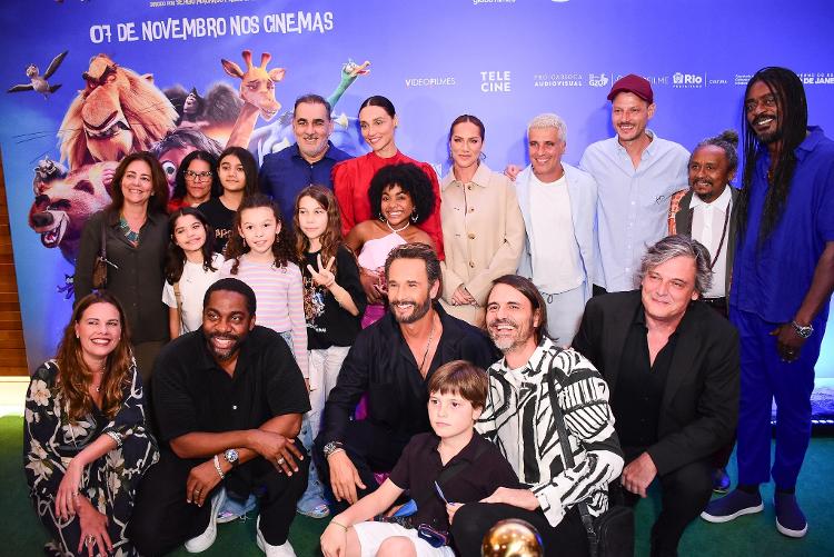 Elenco de celebridades se reuniu na pré-estreia de 'Arca de Noé'