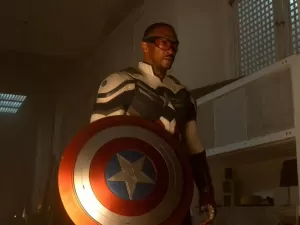 Viver Capitão América negro é experiência conflituosa, diz Anthony Mackie