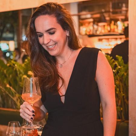 Mariana parou de beber durante a pandemia Mariana parou de beber durante a pandemia