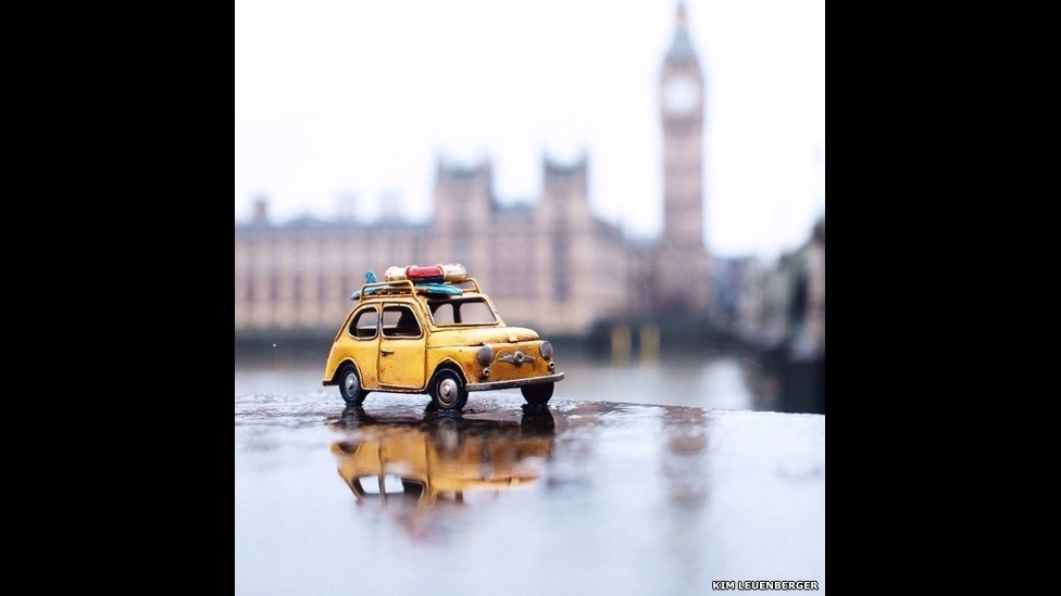 Foto de Kim Leuenberger que faz parte do projeto Travelling Cars - Kim Leuenberger