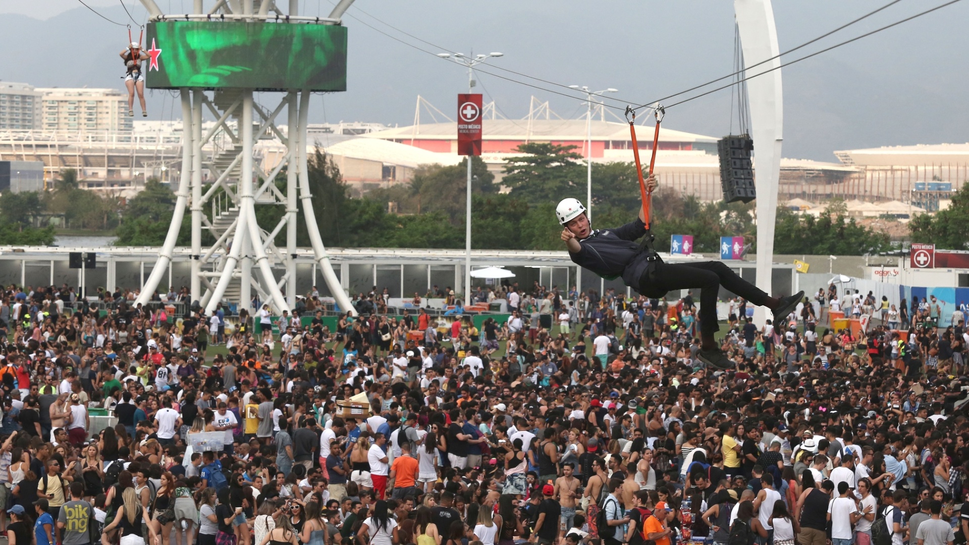 26.set.2015 - Público no sexto dia do Rock in Rio 2015 - Marco Antonio Teixeira/UOL