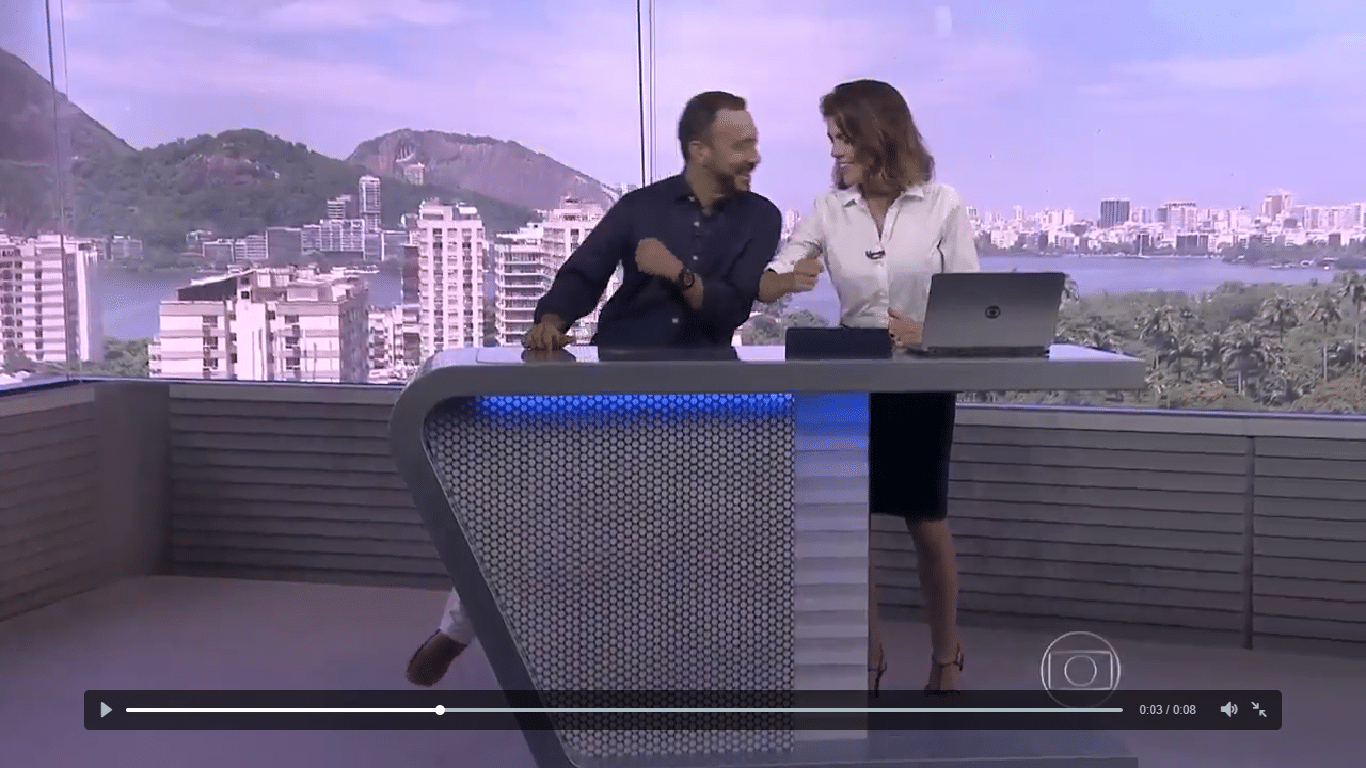 26.fev.2016 - Tá no Ar faz sátira do RJTV - Reprodução/TV Globo