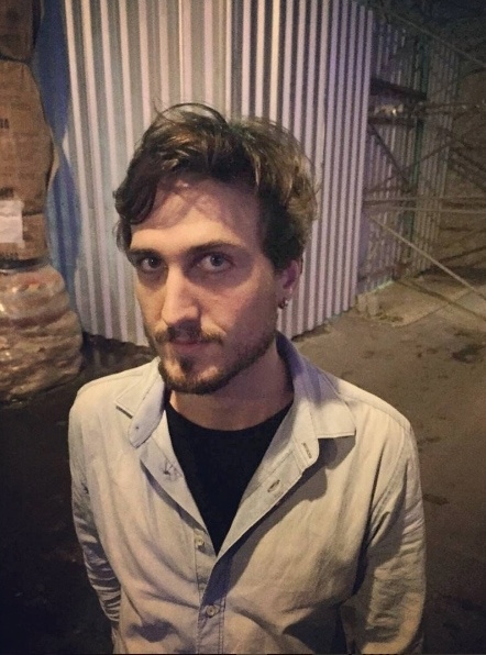 Vitor (Igor Angelkorte): Namorado de Julia (Letícia Colin), é de uma influente família carioca - Reprodução/Instagram