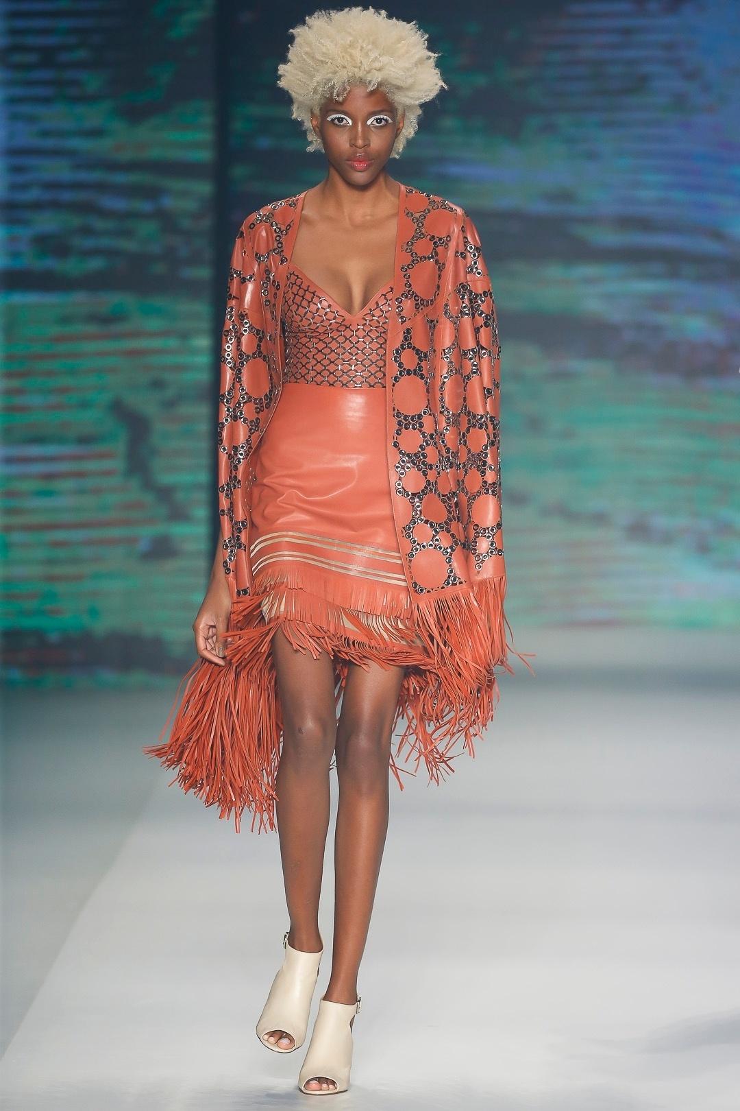 Patrícia Viera desfila coleção na SPFW N42 - Alexandre Schneider/UOL