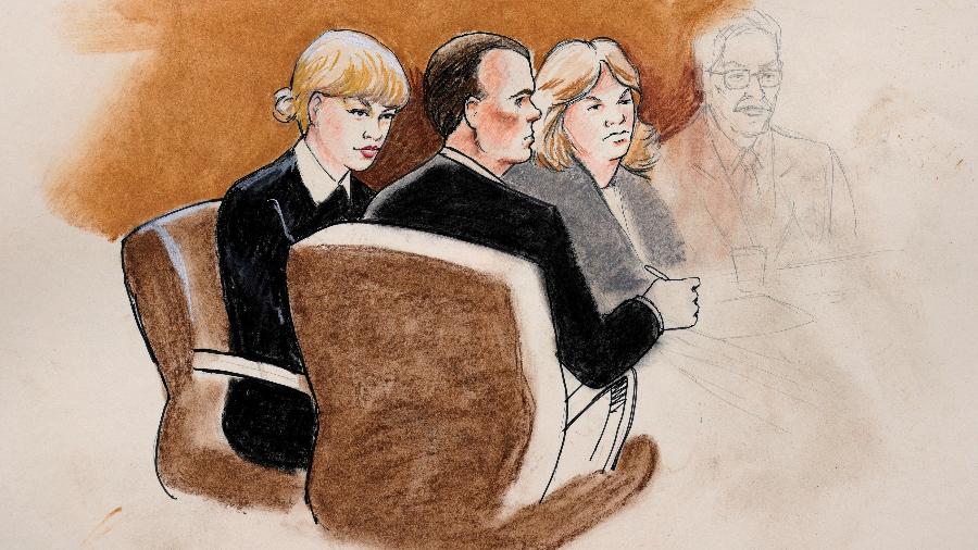 Desenho de Taylor Swift e seus advogados no tribunal federal de Denver, durante julgamento de agressão sexual - Jeff Kandyba/Reuters