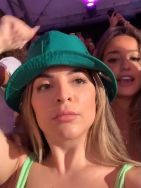 GKAY e Bruna Griphao em show de Anitta - Reprodução/ Instagram