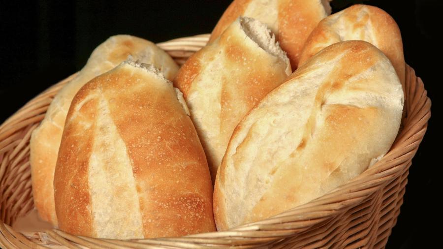 A disparada de preços do trigo e da farinha, provocada pela guerra entre Rússia e Ucrânia, chegou ao pãozinho francês - iStock