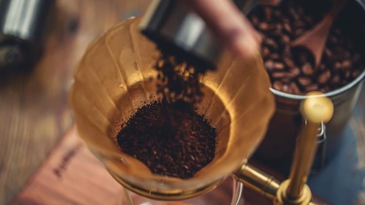 Café: só fora da geladeira