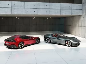 Nada de carro elétrico: nova Ferrari mantém motor V12 e tem mais de 800 cv