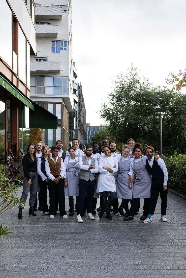 Alessandra Montagne e sua equipe do Nosso