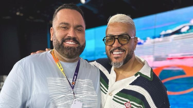 O colunista Lucas Pasin e Belo no cruzeiro musical do cantor O colunista Lucas Pasin e Belo no cruzeiro musical do cantor