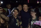 Benedict Cumberbatch, o "Doutor Estranho", é tietado por fãs na Comic-Con - Reprodução /Twitter