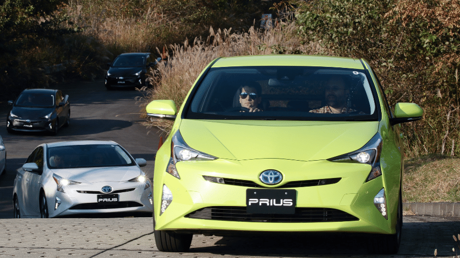 Frota de teste da nova geração do Toyota Prius, o híbrido mais vendido do mundo - Divulgação