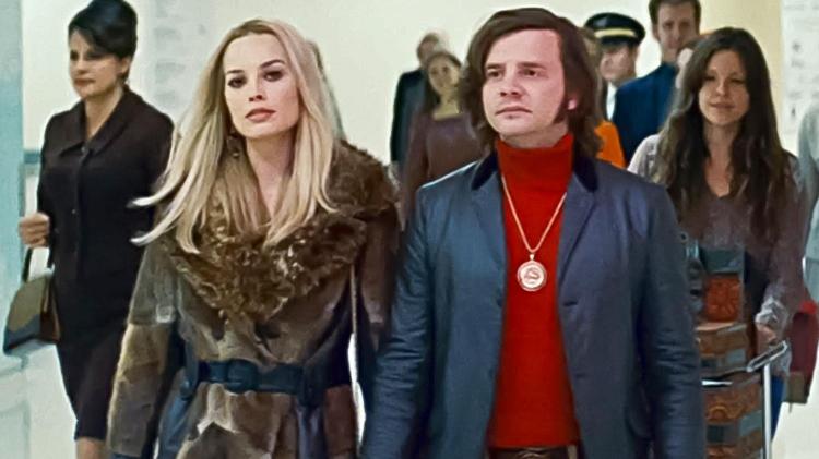 Margot Robbie e Rafal Zawierucha em cena de "Era Uma Vez em... Hollywood" - Reprodução - Reprodução