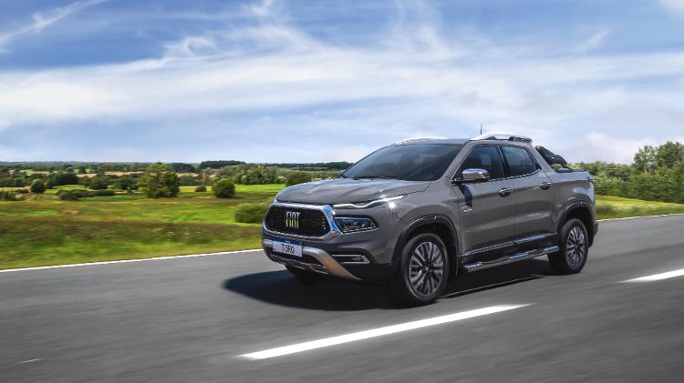 Fiat Toro traz novo motor 2.2 turbodiesel nas versões de topo Ranch (foto) e Volcano Fiat Toro traz novo motor 2.2 turbodiesel nas versões de topo Ranch (foto) e Volcano